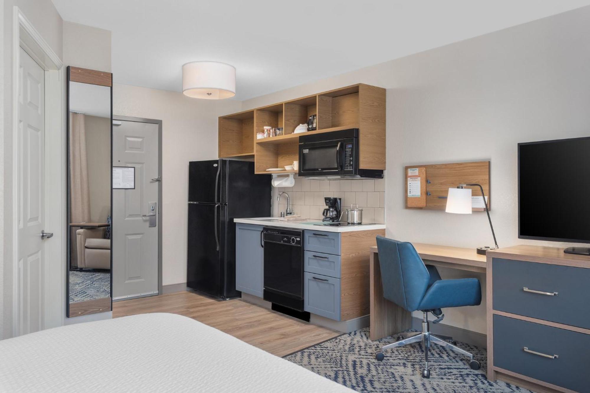 Candlewood Suites La Crosse By Ihg Bagian luar foto
